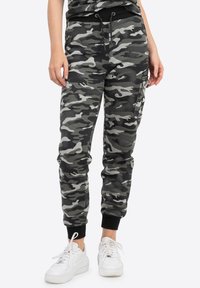 Lonsdale Pantalones cargo - camo grey