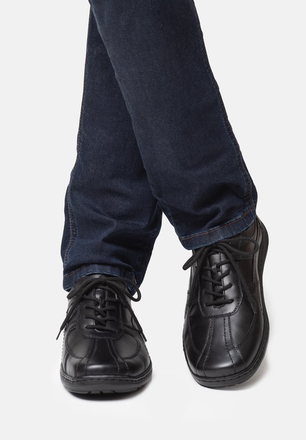 Sportlicher Schnürer - schwarz