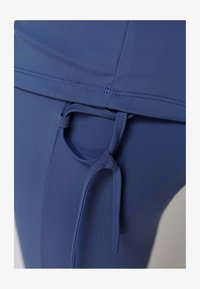 Niet geselecteerd, marine blue