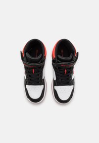 Champion RD18 2.0 MID B GS UNISEX - Basketballsko - new black/white/red