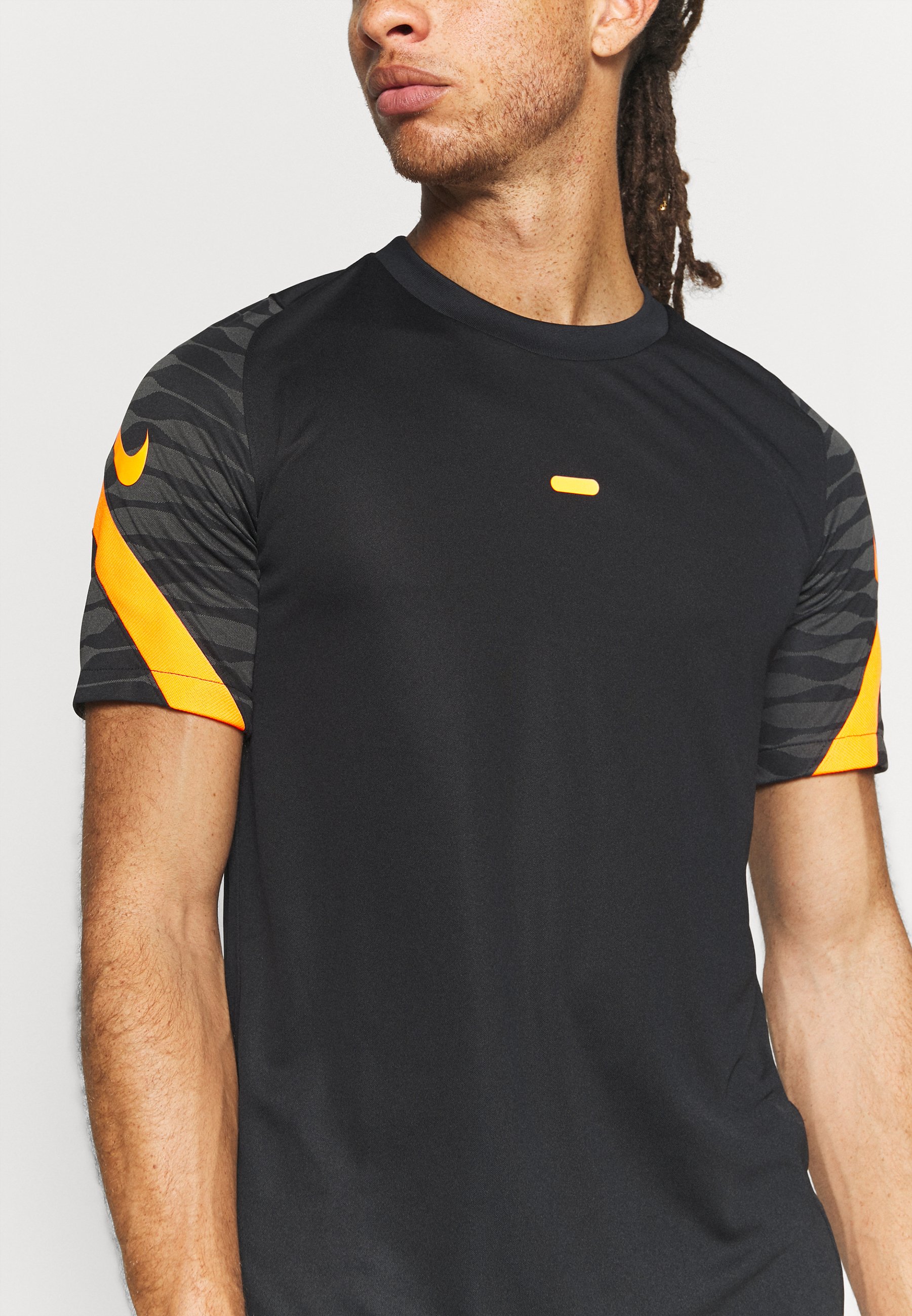 Nike Performance STRIKE 21 - Sports T 