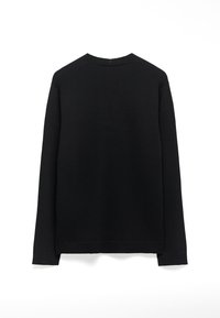 Schwarzer Sweatshirt mit langen Ärmeln und rundem Halsausschnitt. Hat ein schlichtes Design und gerippte Bündchen, aus einem weichen, strukturierten Stoff gefertigt.