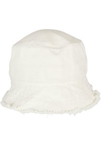 Hvid bøttehat lavet af denim med en frynset kant. Har en rund krone og blød tekstur, designet til afslappet brug.