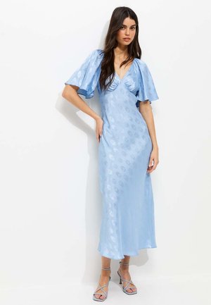 New Look PAISLEY PATTERN JACQUARD FLUTTER SLEEVE MIDI - Vestido informal - pale blue