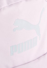 Puma CLASSICS ARCHIVE SMALL - Dnevni ruksak - grape mist