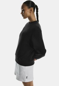 On FOCUS TECH CREW - Sweatshirt - black