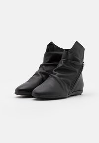 Mis Pepas Botki