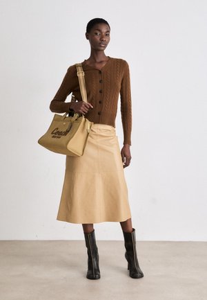 CARGO TOTE - Sac à main - trench