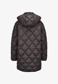 Ausgewählt, dunkelbraun