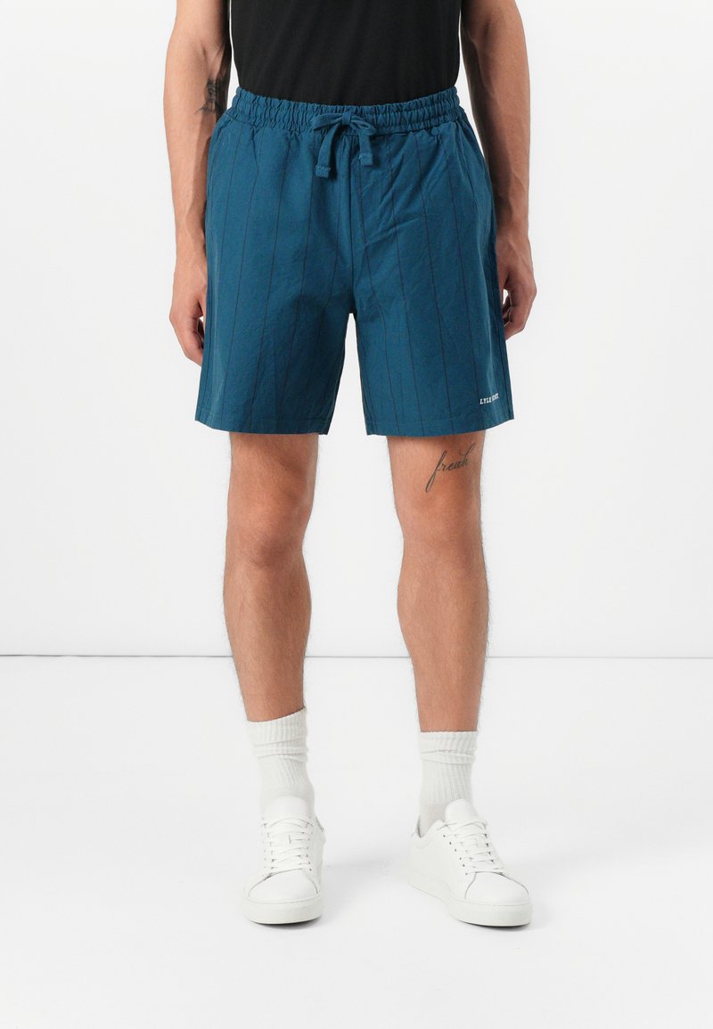 Lyle & Scott Shorts donkerblauw
