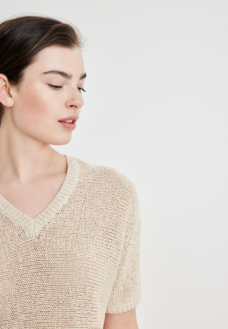 Damen T-Shirts | Taifun T-Shirt basic oatmeal/beige - UK33200 Damen T-Shirts | Taifun T-Shirt basic oatmeal/beige - UK33200