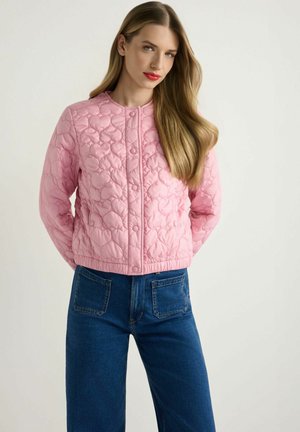 - Kurtka przejściowa