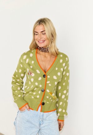 OLIVE FAWN JACQUARD CARDIGAN - Cardigan - olive