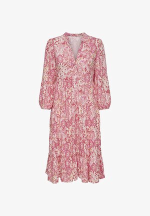 Růžové květinové šaty s výstřihem do V a tříčtvrtečními rukávy. Mají nabraný pas a volánkový lem. Vyrobeno z lehké, strukturované tkaniny.