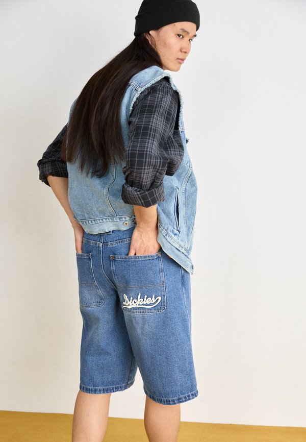 LOOSE WAVE - Denim shorts2