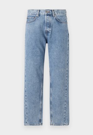 Lichtblauwe denim jeans met een losse pasvorm, recht gesneden pijpen, vijf zakken en zichtbare stikdetails op de naden.