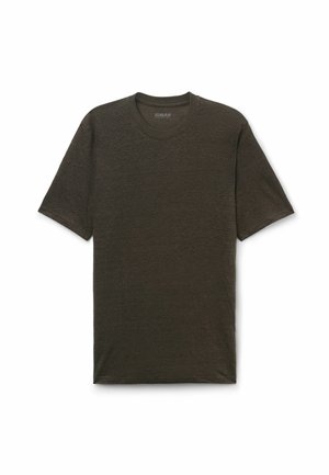 Ciemnobrązowa koszulka z krótkim rękawem i okrągłym dekoltem, o regularnym kroju, przedstawiona na płasko na białym tle.