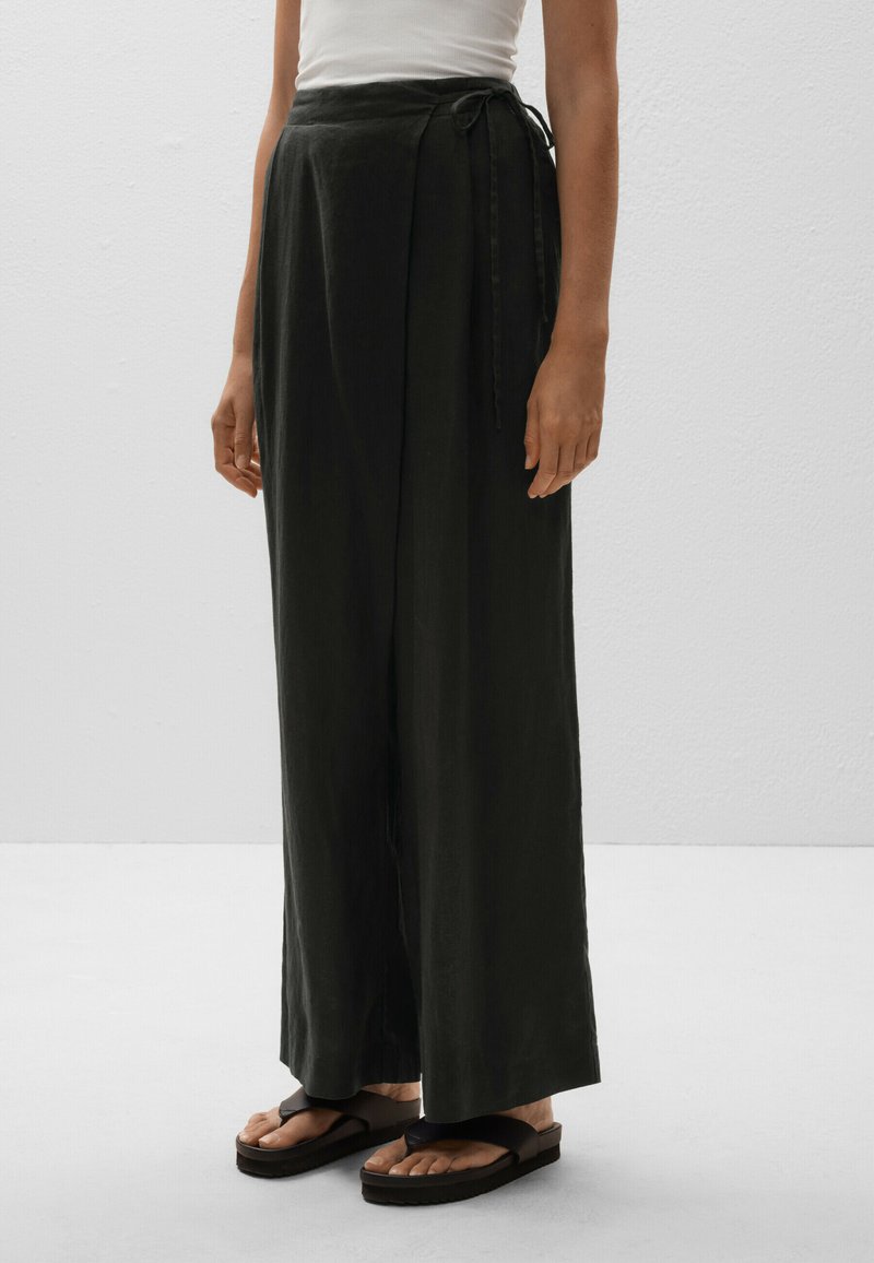 OYSHO - LINEN WIDE STRAIGHT-LEG WITH WRAP SARONG - Pantalon classique - black, Agrandir
