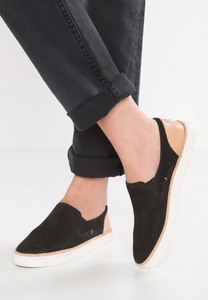 UGG Półbuty wsuwane