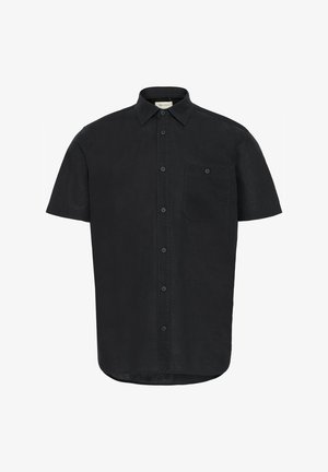 Lühikeste varrukatega must nööbiga särk, millel on krae, tasku ja sirge hem. Valmistatud ühtlasest tekstuuriga kangast.