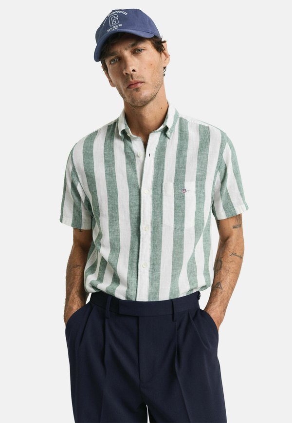 REGULAR FIT STRIPED  SHORT SLEEVE  - Hemd