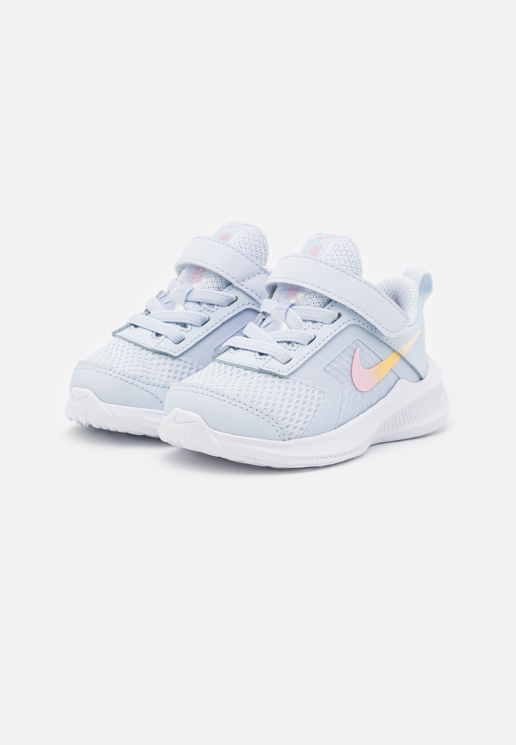 Nike Performance DOWNSHIFTER UNISEX - Zapatillas de running neutras -  football grey/multicolor/white/crimson tint/gris claro - Zalando.es