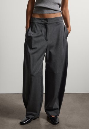 Stefanel, FORMAL SLIM-FIT TROUSERS.. - Broek - dark grey