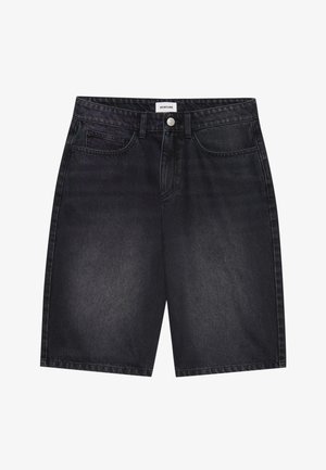 Černé džínové šortky s klasickým designem. Obsahují pět kapes, zapínání na přední knoflík a detaily šití. Hladká textura a rovný střih.