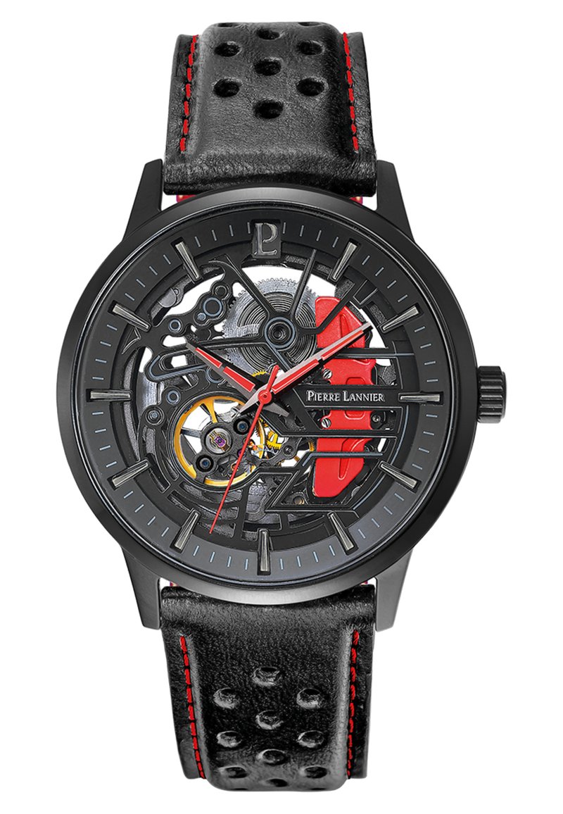 Montre automatique squelette avec un boîtier en métal noir. Bracelet en cuir noir avec perforations et coutures rouges. Caractéristiques clés : mécanisme visible, accents rouges.
