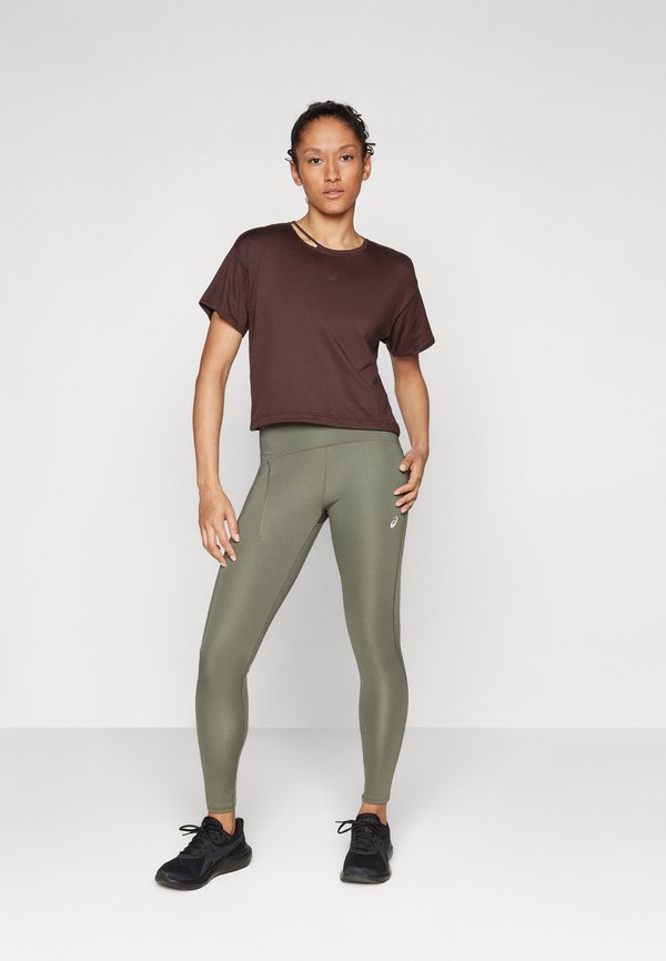 NAGINO FLEX  SHORT SLEEVE TOP - Sports T-shirt - coffee2