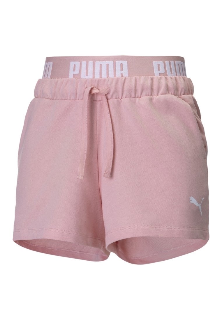 Rosa sportshorts med elastisk midja, dragsko, sidofickor och en vit Puma-logotyp nere till vänster. Mjuk tygkvalitet.