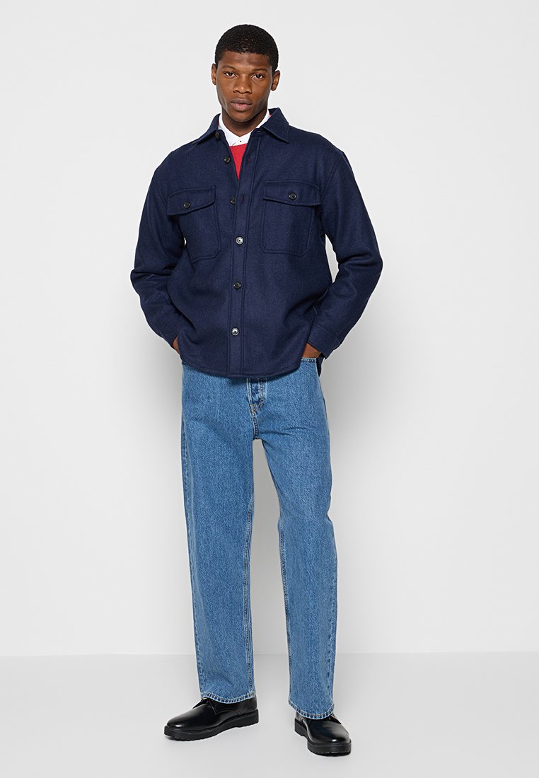 Leichte Jacke