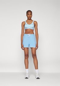 triaction by Triumph CARDIO FLOW - Sports-BH-er med mye støtte - sky blue