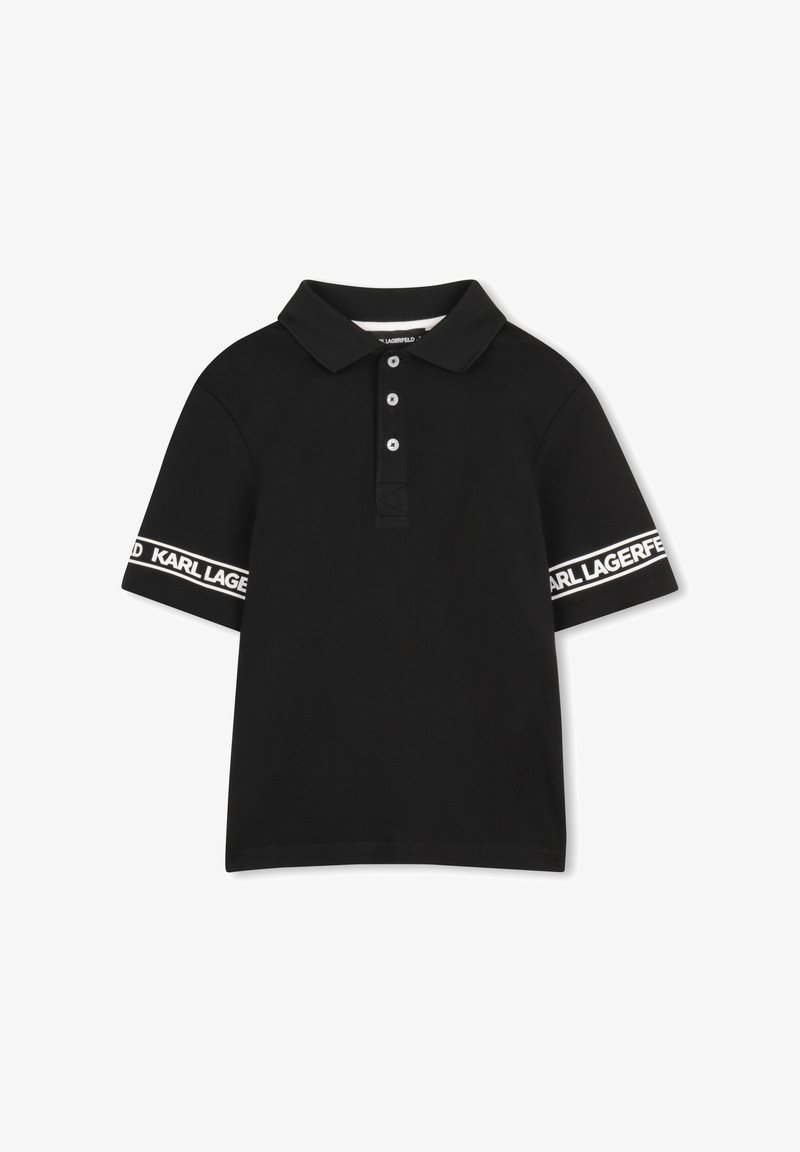 Polo noir à manches courtes avec col, patte de boutonnage trois boutons et bandes blanches avec le texte "KARL LAGERFELD" sur les deux manches.