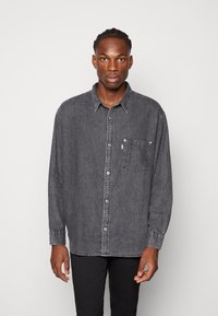 Levi's® SILVERTAB OVERSIZE - Camisa - black denim