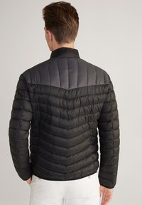 JOOP! Jeans Chaqueta de invierno - light grey