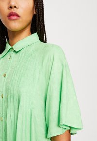 YAS YASFIRA SHIRT DRESS  - Marškininė suknelė - summer green