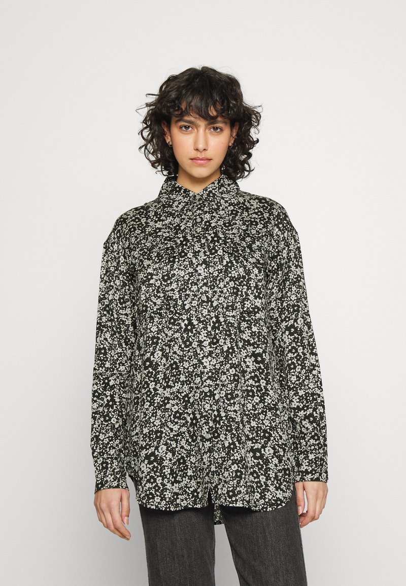 KnowledgeCotton Apparel JUNIPER PATCH POCKET - Blusa com botões - black jet