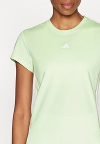 adidas Performance Športne majice - semi green spark/white