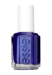 Nagellakfles met een vierkante glazen basis, voorzien van een rijke, glanzende diepblauwe kleur en een witte cilindervormige dop.