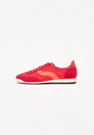 DAVI - Trainers - red