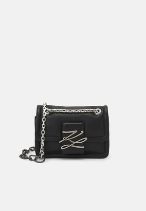 K/AUTOGRAPH SOFT LEA - Across body bag - black