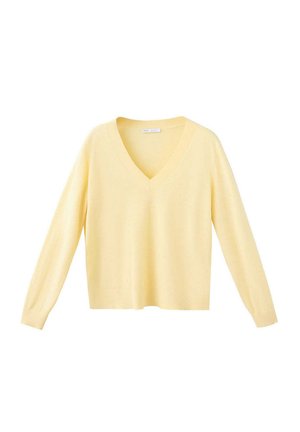 Pull jaune doux à manches longues avec col en V, fabriqué en tissu léger, présenté sur fond blanc.