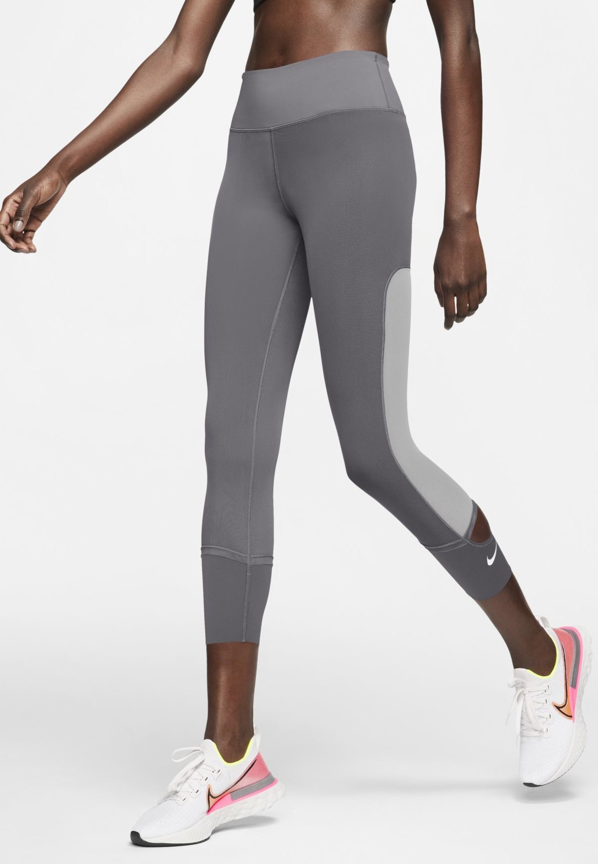 Nike Performance EPIC LUX 7/8 RUNWAY - Leggings -  gunsmoke/gunsmoke/white/grey - Zalando.de