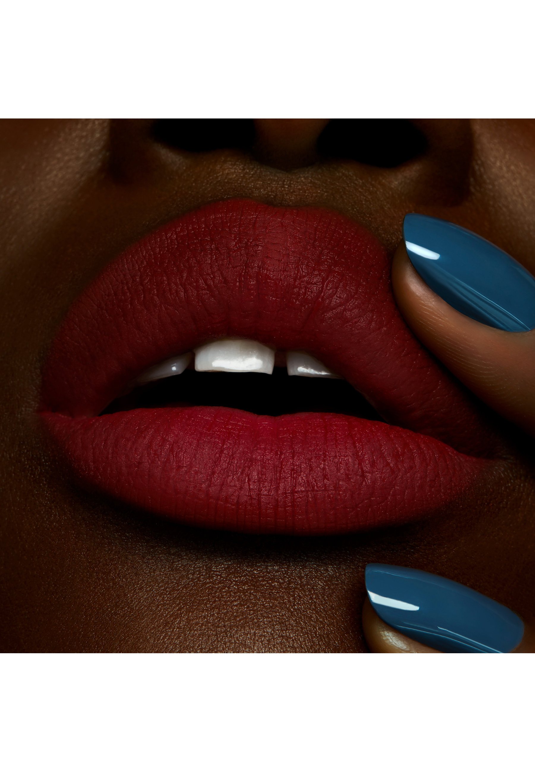 SUBLIMATTE Flüssiger Lippenstift Ohne Transfer – Farbe 208 PASSION, Mattes Finish, Bis Zu 18 Stunden Halt