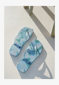 Non sélectionné, lavender blue