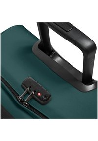 Eastpak TRANVERZ M - Trolley - emerald green