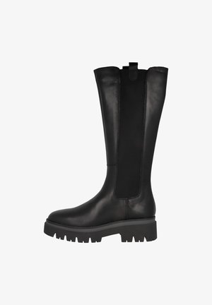 Botte haute en cuir noir avec panneau latéral élastique, languette de tirage, bout arrondi et semelle épaisse à crampons profonds.