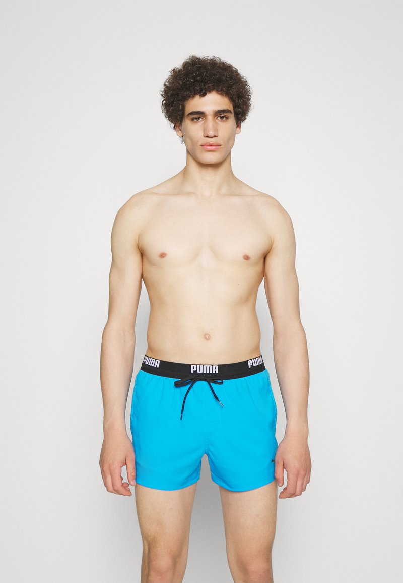 Puma SWIM MEN LOGO LENGTH SWIM SHORTS - Badeshorts - energy blue/blau ...