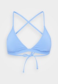 Svetlomodrý trojuholníkový bikiny top s nastaviteľnými krížovými ramienkami a viazaním na chrbte. Hladká tkanina s jednoduchým dizajnom, bez vzorov alebo ozdôb.
